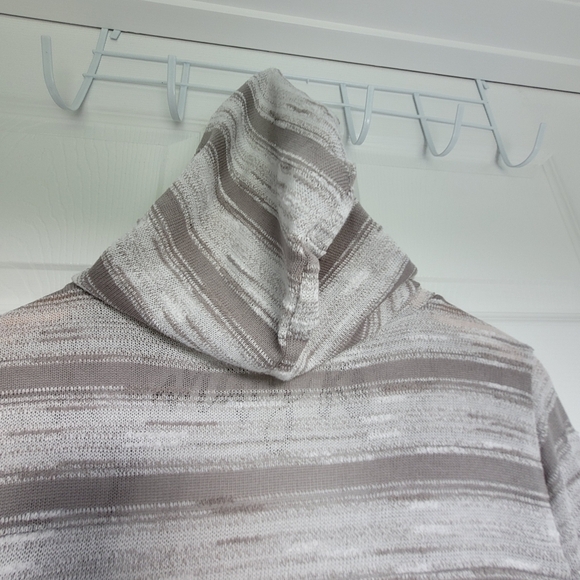 Bongo Juniors Long Hooded Cardigan Sweater Gray White Striped Size Large - Picture 4 of 13